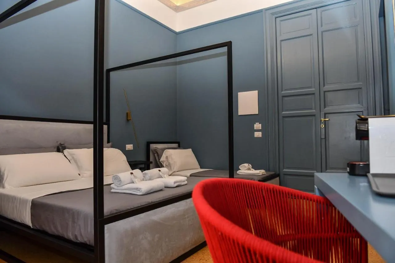 Hotel Mamamia #Teatro Biondo Palermo Italia