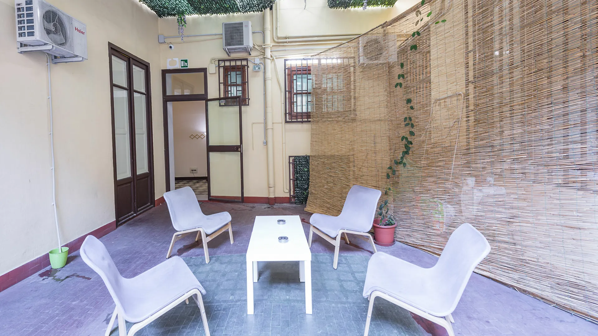 Hotel Mamamia #Teatro Biondo Palermo Italia