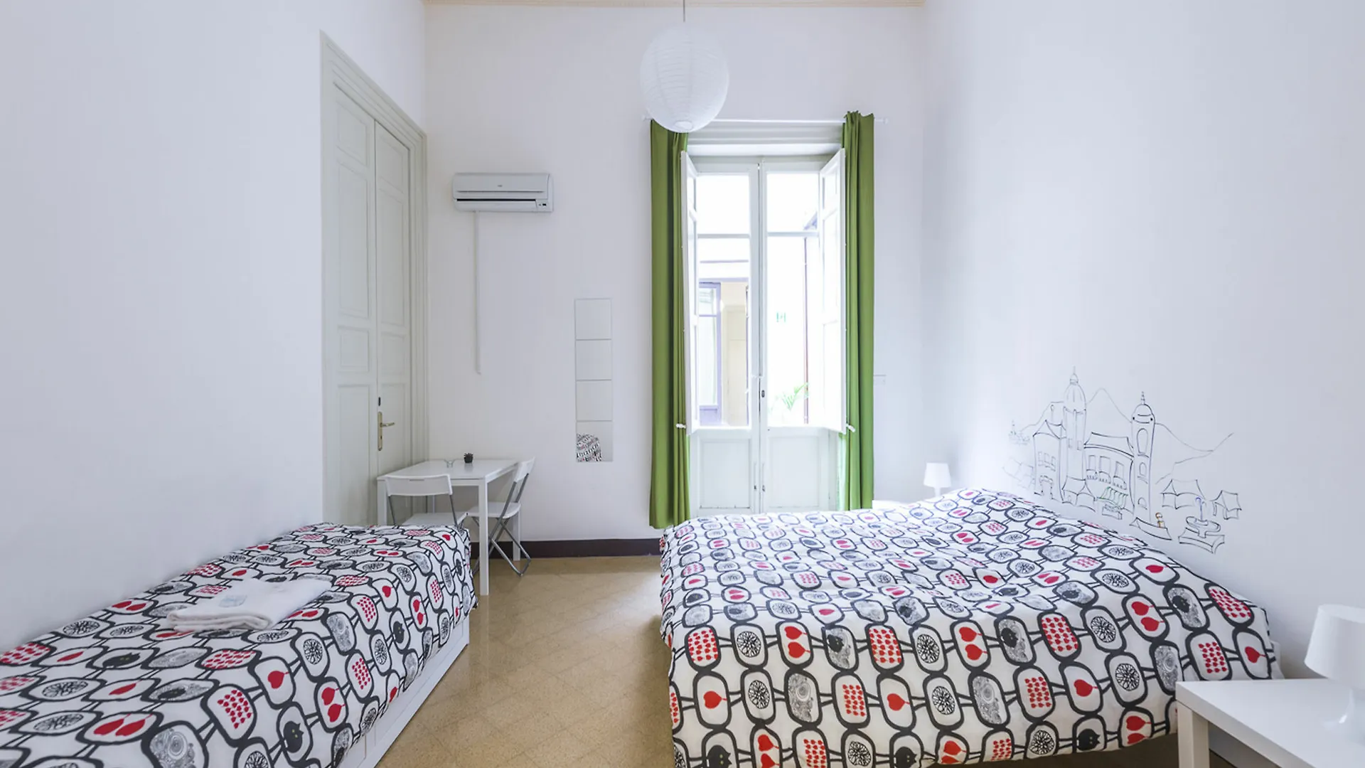 Hotel Mamamia #Teatro Biondo Palermo Pensión